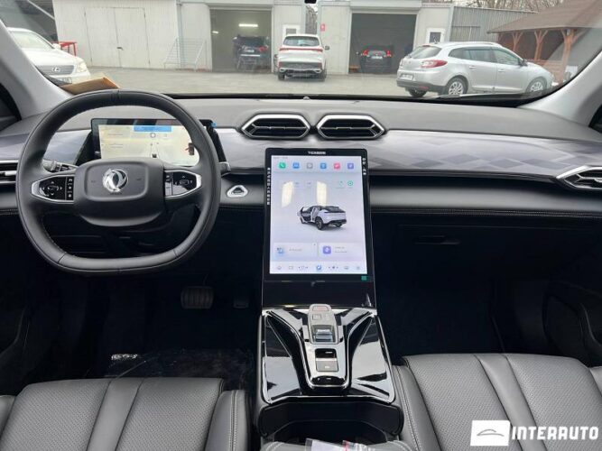 Dongfeng Mage 35 interauto-car