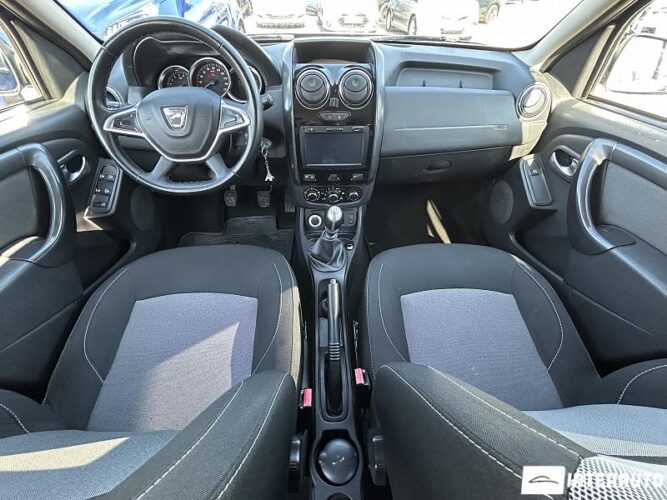 Dacia Duster 36 interauto-car