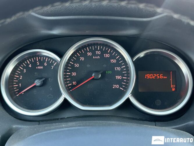 Dacia Duster 39 interauto-car