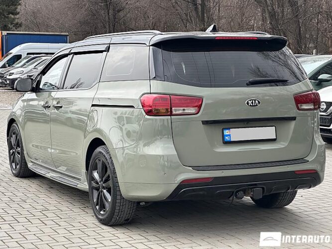 Kia Carnival 40 interauto-car