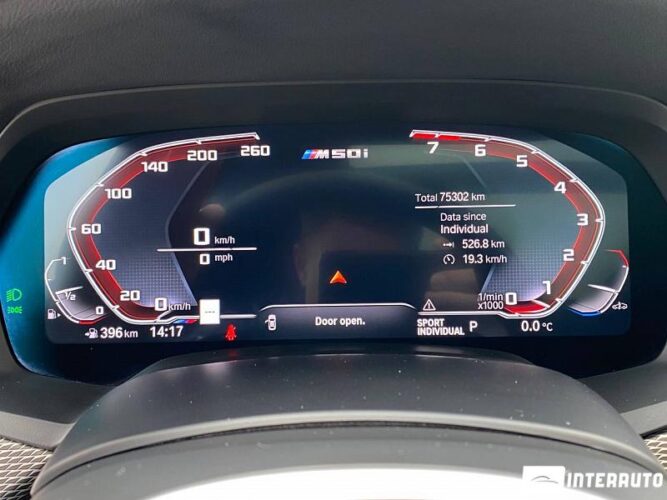 BMW X5 4.0i 44 interauto-car