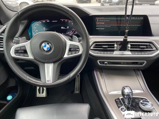 BMW X5 4.0i 43 interauto-car