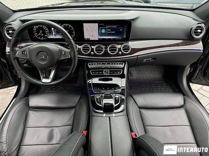 Mercedes E 200 40 interauto-car