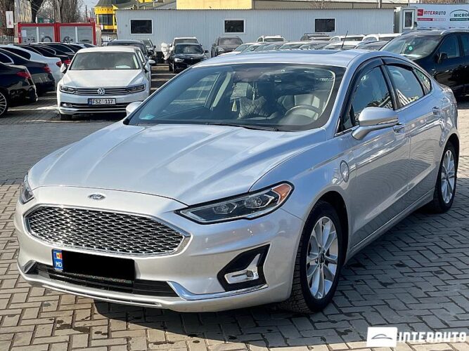 Ford Fusion 32 interauto-car