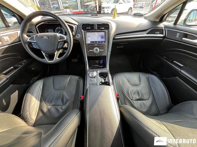 Ford Fusion 40 interauto-car