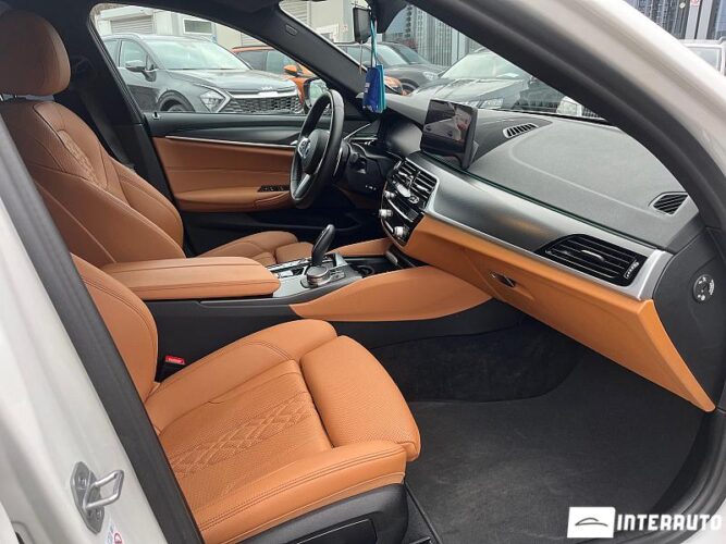BMW 530e 46 interauto-car