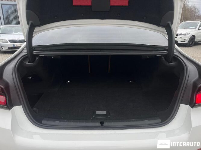 BMW 530e 50 interauto-car