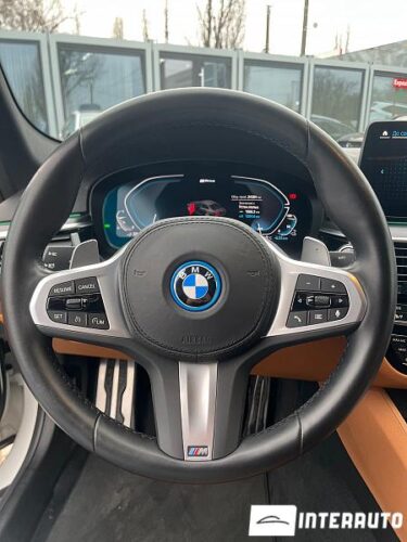 BMW 530e 41 interauto-car