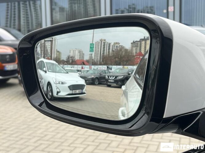 BMW 530e 37 interauto-car