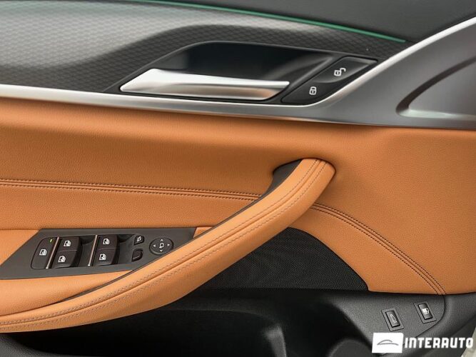 BMW 530e 39 interauto-car