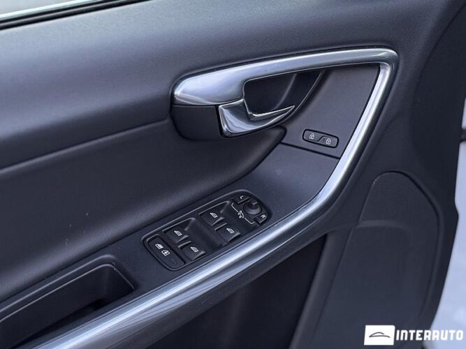 Volvo V 60 35 interauto-car