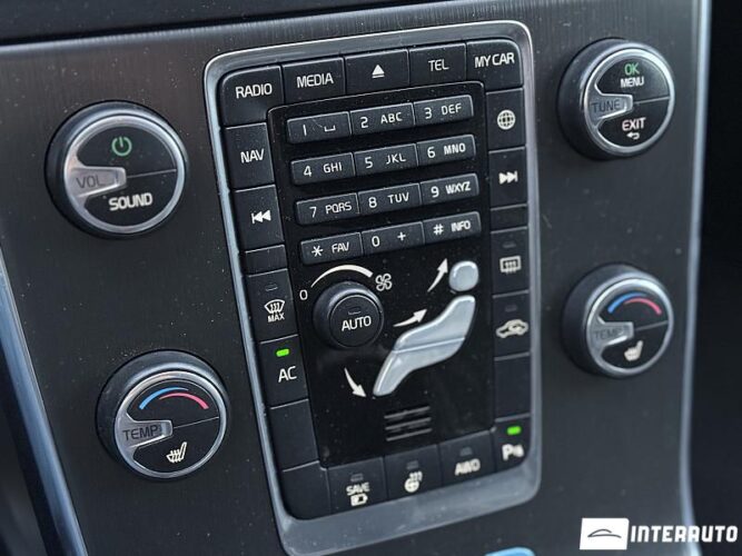 Volvo V 60 42 interauto-car