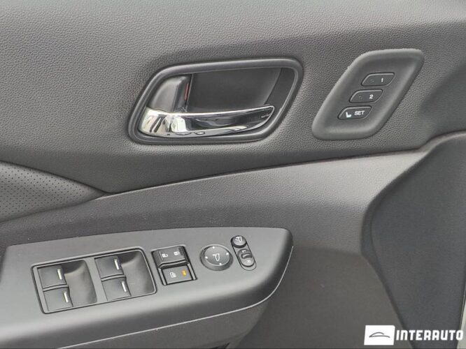 Honda CR-V 44 interauto-car