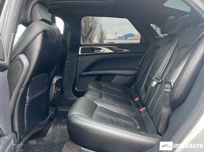 Lincoln MKZ 48 interauto-car