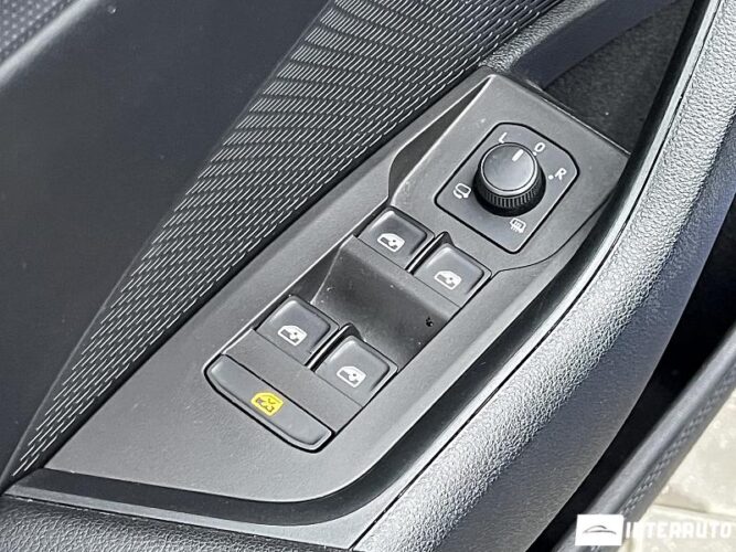 Skoda Octavia 48 interauto-car