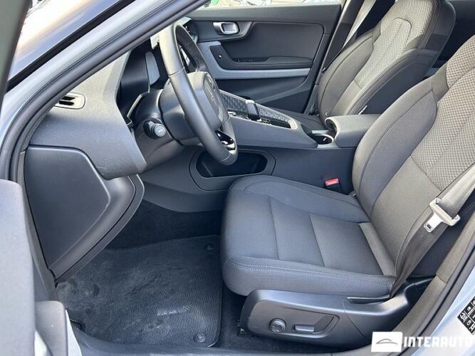 Volvo Polestar 2 41 interauto-car