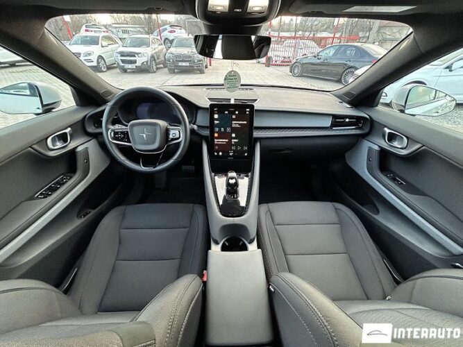 Volvo Polestar 2 42 interauto-car
