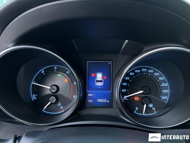 Toyota Auris 36 interauto-car