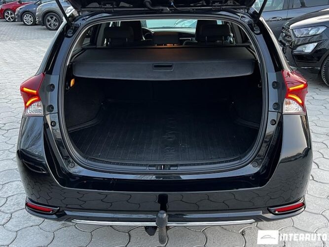 Toyota Auris 47 interauto-car