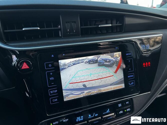 Toyota Auris 37 interauto-car