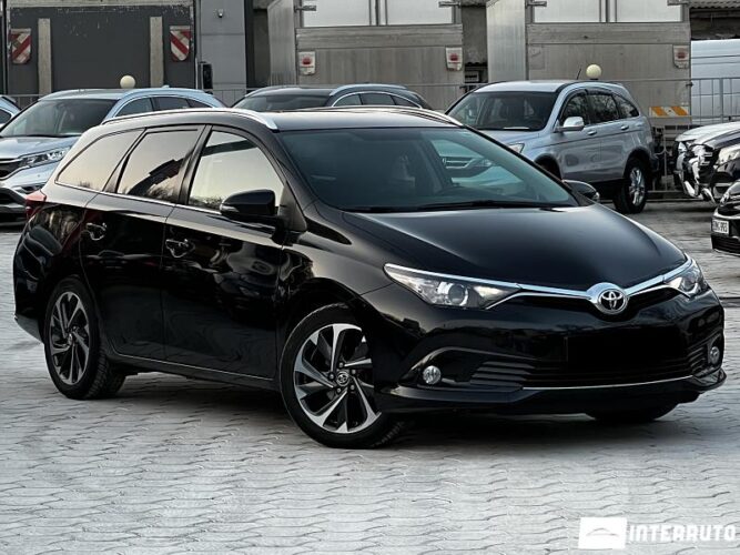Toyota Auris 30 interauto-car