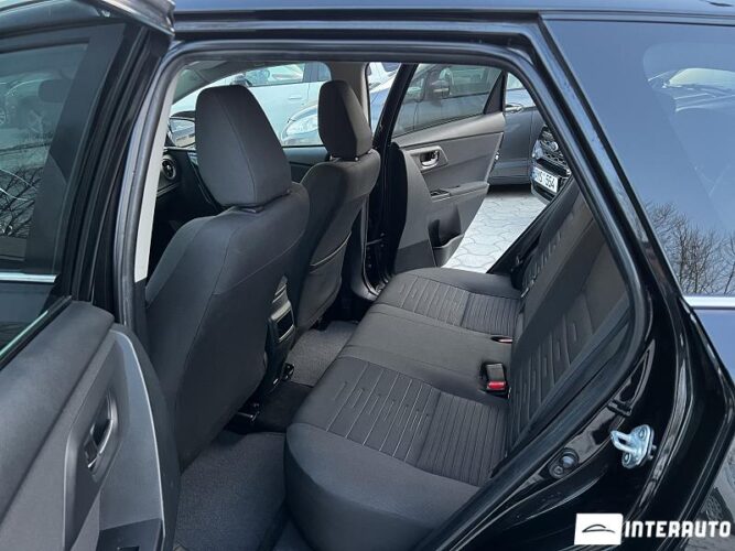 Toyota Auris 45 interauto-car