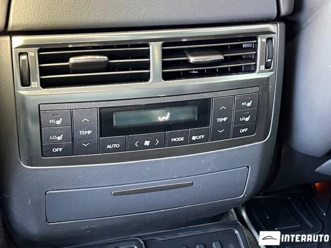 Lexus LX 570 51 interauto-car