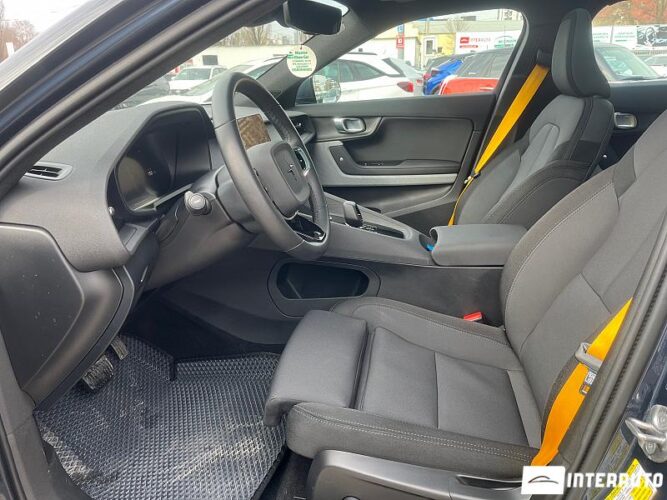 Volvo Polestar 2 33 interauto-car