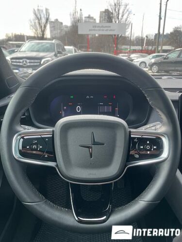 Volvo Polestar 2 36 interauto-car