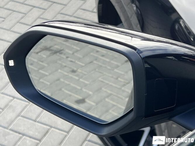 Audi Q8 57 interauto-car