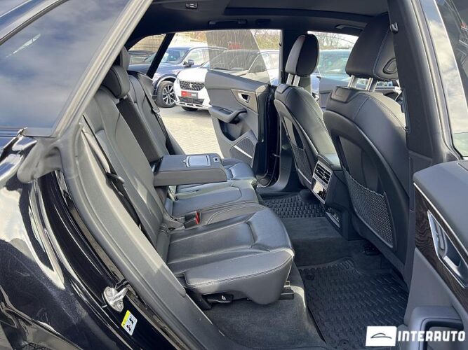 Audi Q8 55 interauto-car