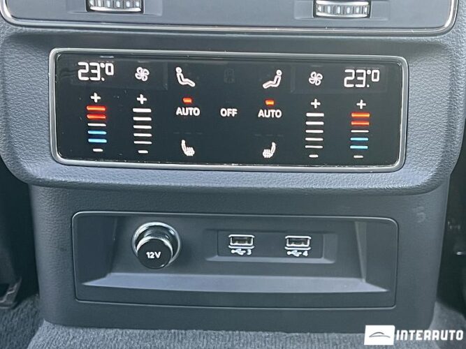 Audi Q8 63 interauto-car