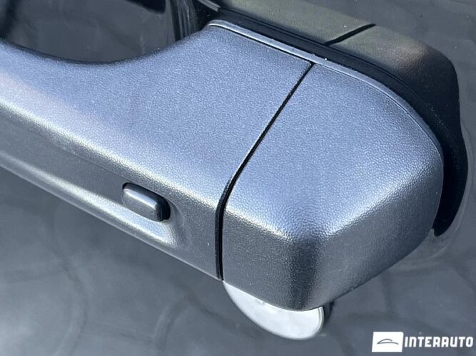 Jeep Wrangler 40 interauto-car