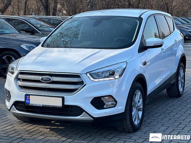 Ford Kuga 2019 doar la InterAuto