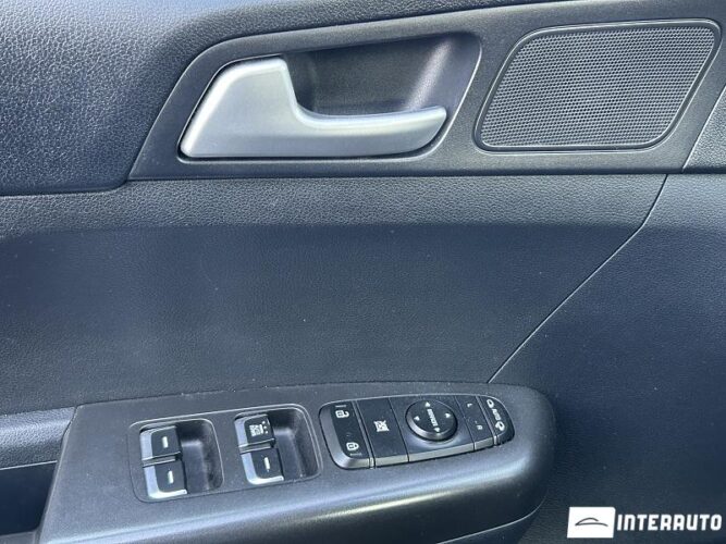 Kia Sportage 35 interauto-car