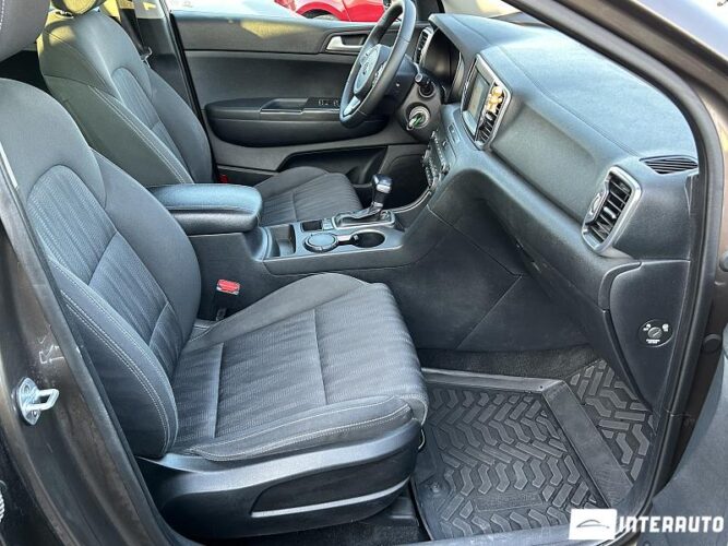 Kia Sportage 43 interauto-car