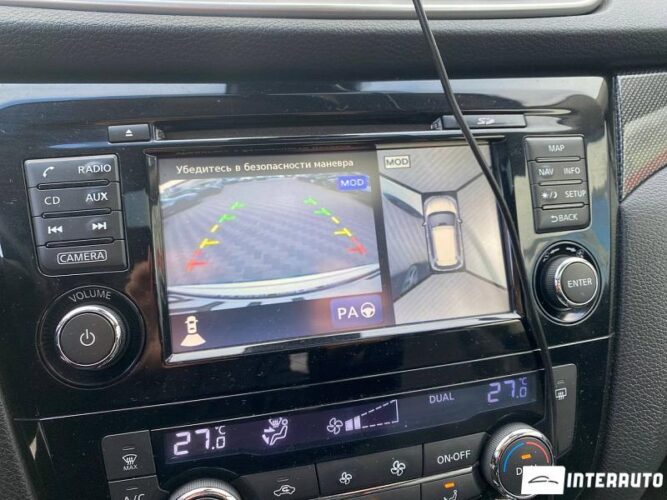 Nissan X-Trail 44 interauto-car