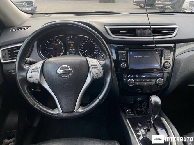 Nissan X-Trail 42 interauto-car