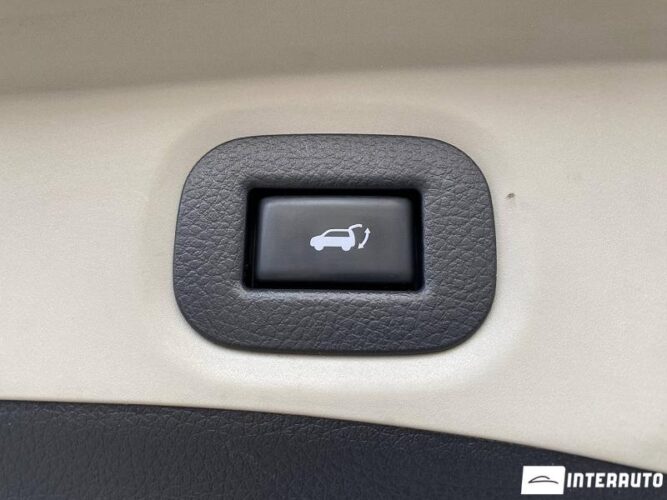 Nissan X-Trail 53 interauto-car