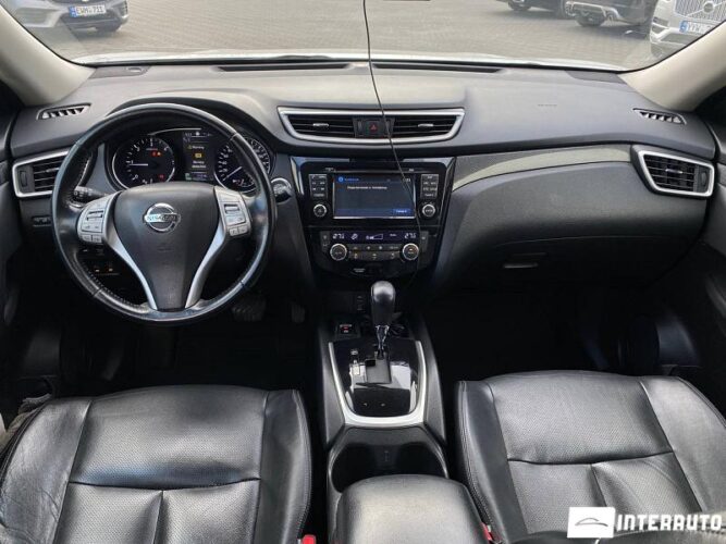 Nissan X-Trail 41 interauto-car
