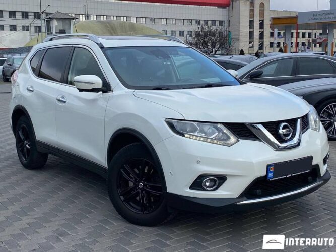 Nissan X-Trail 35 interauto-car