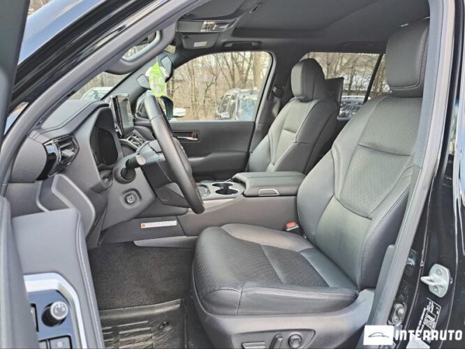 Toyota Land Cruiser 41 interauto-car