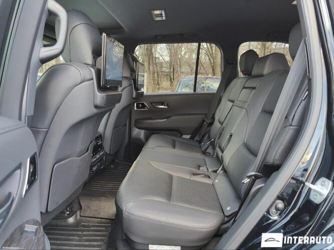 Toyota Land Cruiser 44 interauto-car