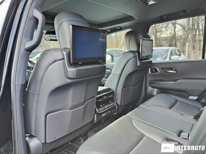 Toyota Land Cruiser 46 interauto-car