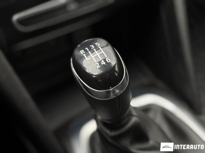 Renault Megane 42 interauto-car