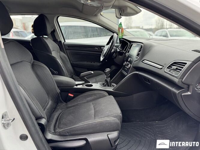 Renault Megane 43 interauto-car