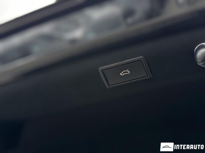 Skoda Superb 36 interauto-car