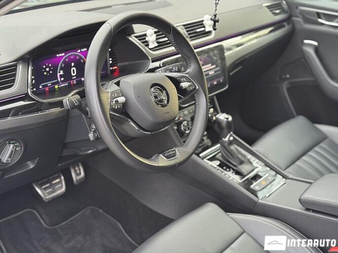 Skoda Superb 39 interauto-car
