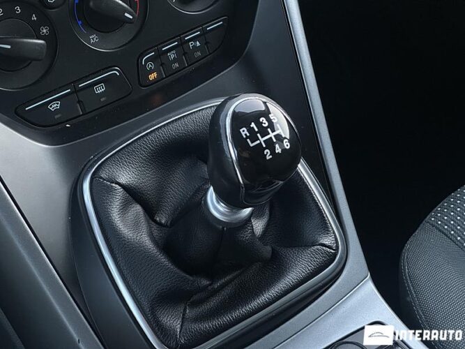 Ford C-MAX 43 interauto-car