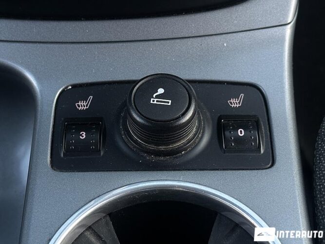 Ford C-MAX 44 interauto-car